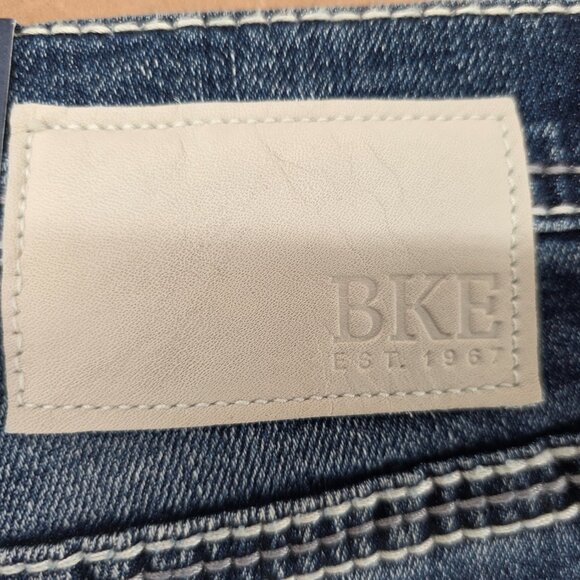 Buckle BKE Tyler Straight Leg Jeans Mens 32x34 Blue Stretch Whiskered Denim - Picture 14 of 15